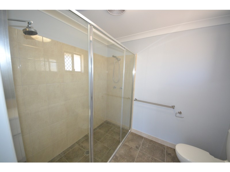 75 Huff St, Gracemere QLD 4702