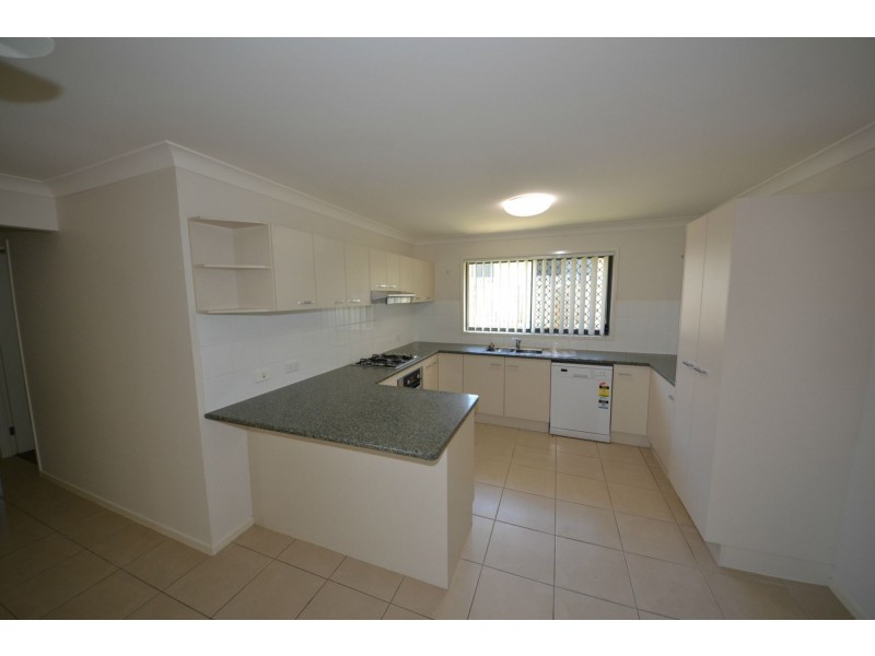 43 Riley Drive, Gracemere QLD 4702