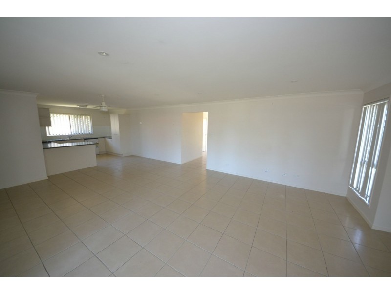 43 Riley Drive, Gracemere QLD 4702