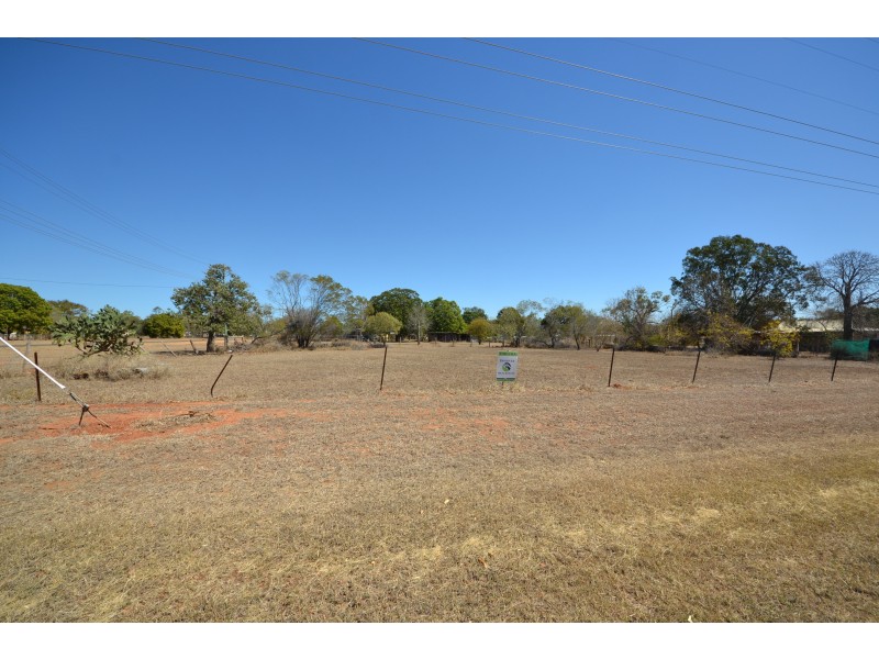 24 Charlotte St, Duaringa QLD 4712