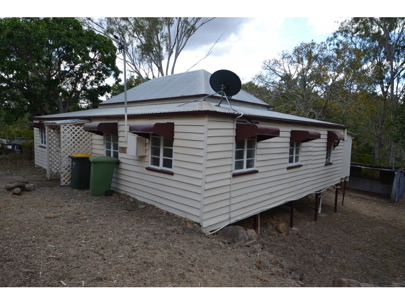 79 River St, Mount Morgan QLD 4714