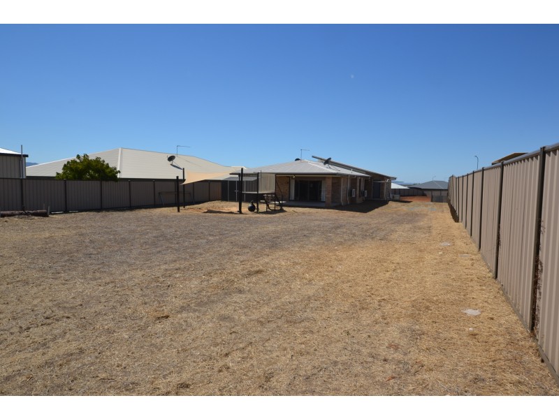 14 Anna Meares Ave, Gracemere QLD 4702