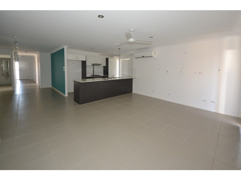 14 Anna Meares Ave, Gracemere QLD 4702