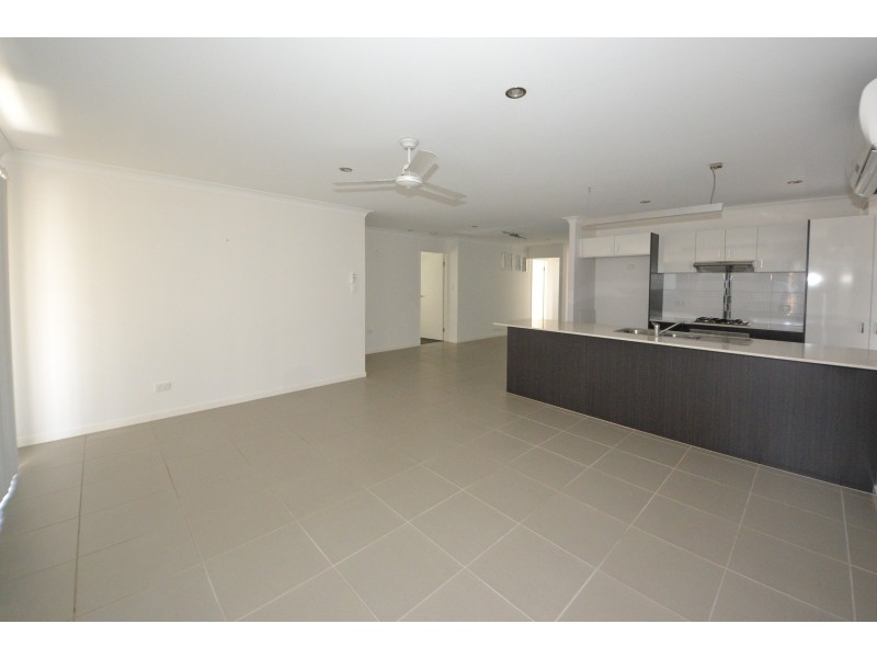 14 Anna Meares Ave, Gracemere QLD 4702