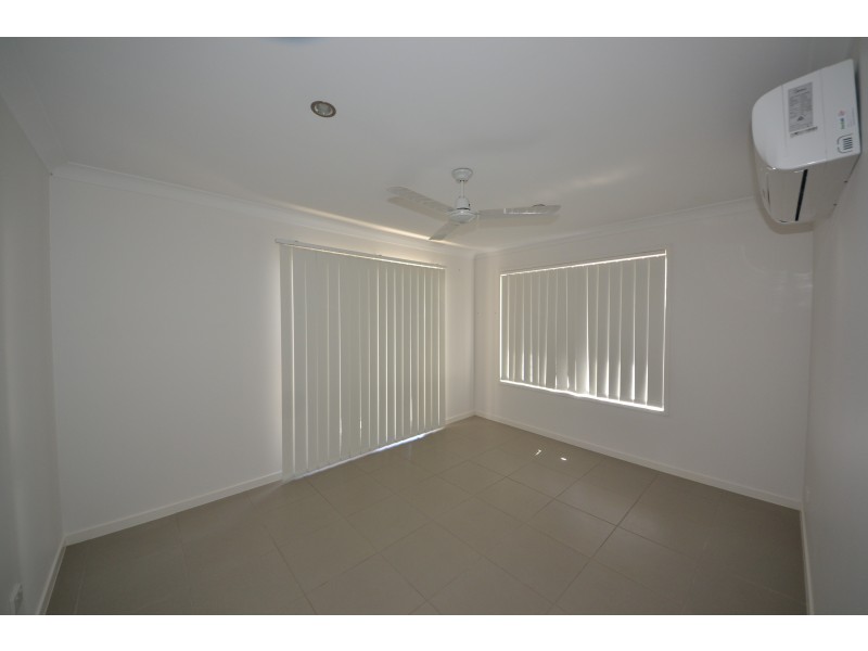 14 Anna Meares Ave, Gracemere QLD 4702