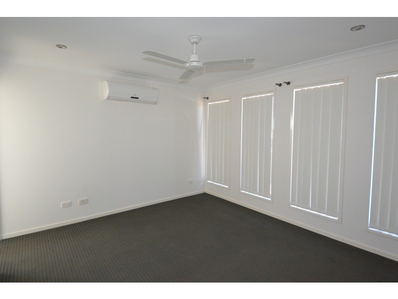 14 Anna Meares Ave, Gracemere QLD 4702