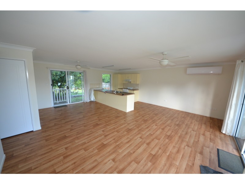 41 Dee St, Mount Morgan QLD 4714
