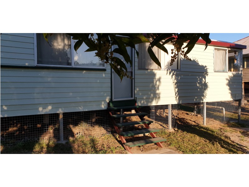 83 James St, Mount Morgan QLD 4714