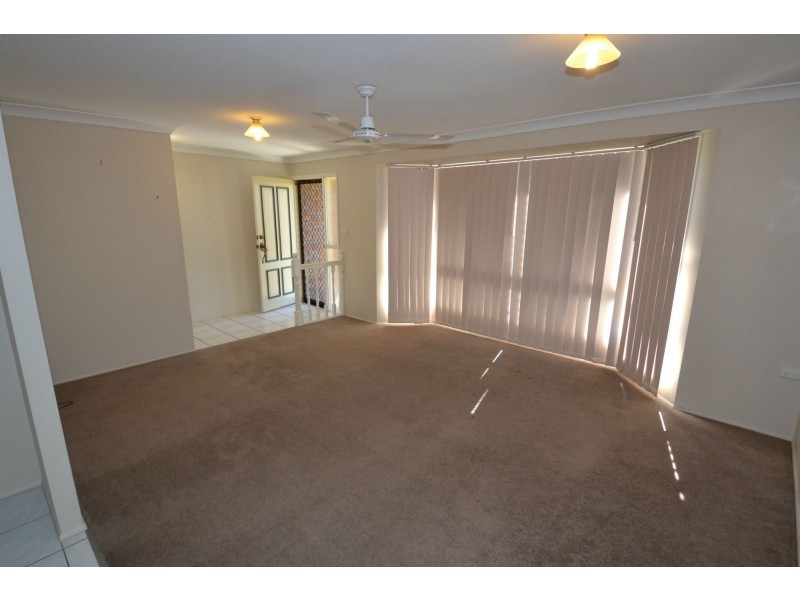 8 Lamb Avenue, Gracemere QLD 4702