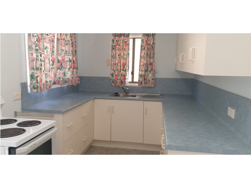 28 William St, Mount Morgan QLD 4714