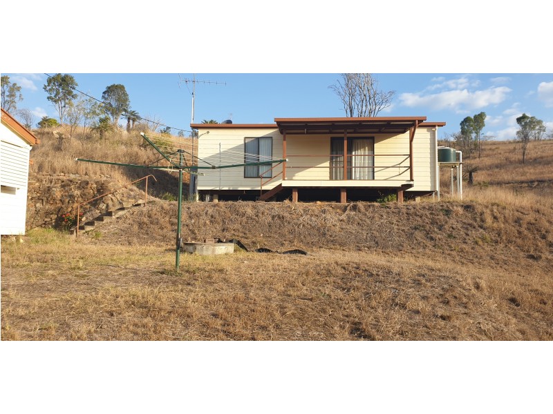 28 William St, Mount Morgan QLD 4714
