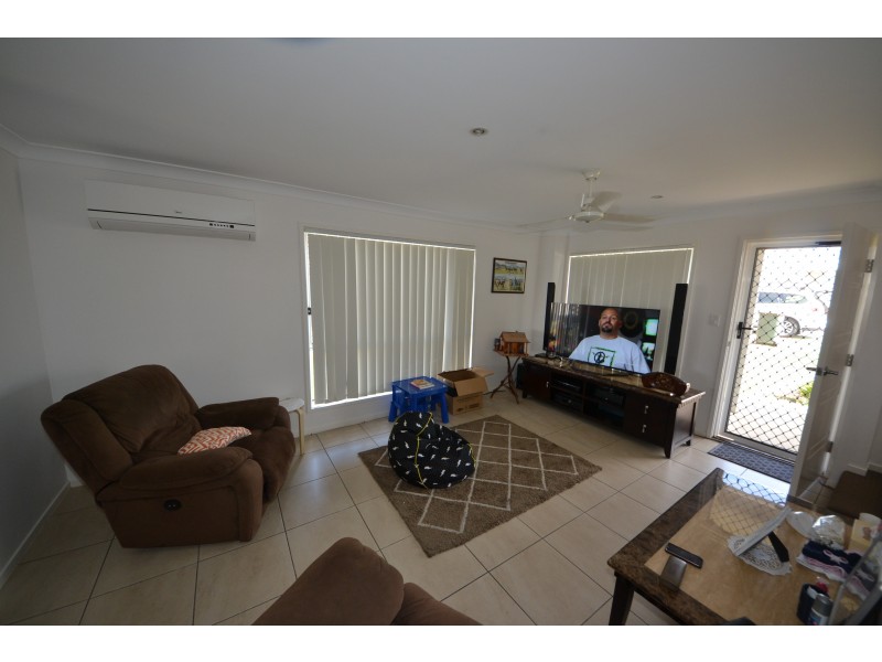 1 Belltrees Pl, Gracemere QLD 4702