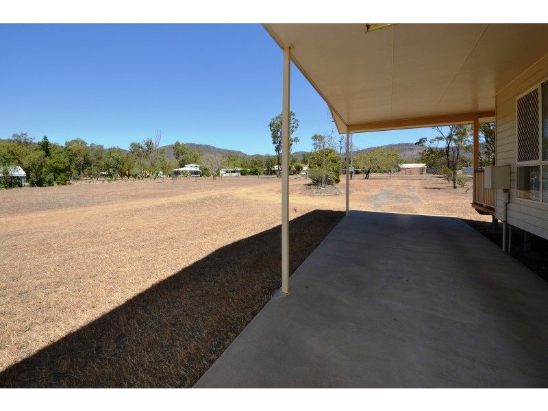 13 Gum Tree Ave, Bouldercombe QLD 4702
