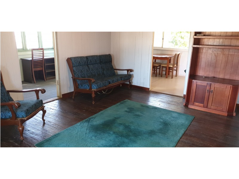 11 Pheasant Creek Rd, Wowan QLD 4702