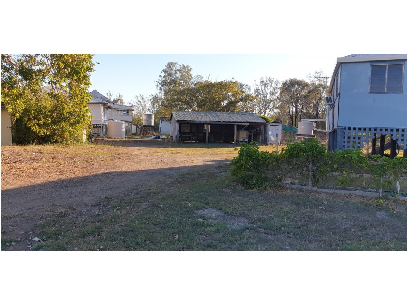 11 Pheasant Creek Rd, Wowan QLD 4702