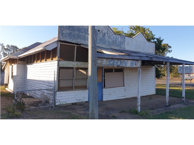 11 Pheasant Creek Rd, Wowan QLD 4702