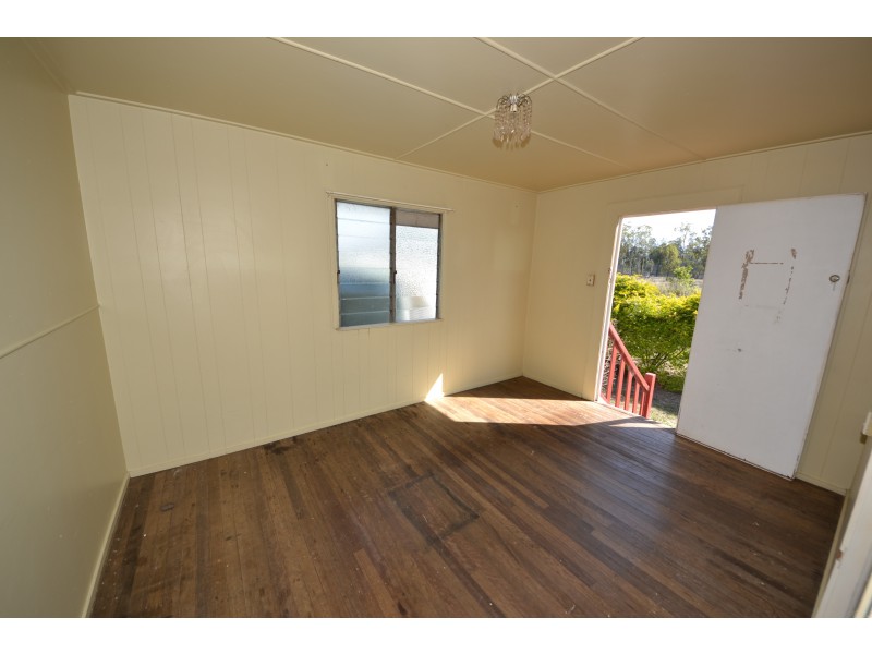 42 High St, Bajool QLD 4699