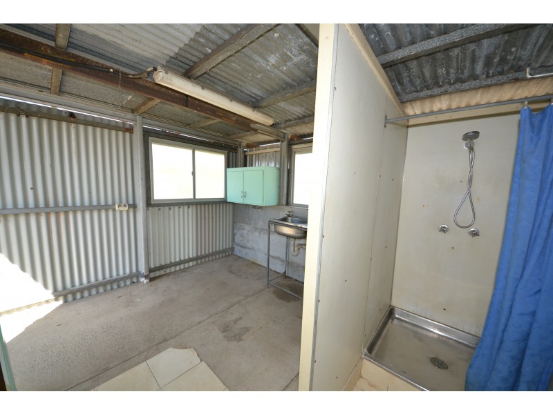 42 High St, Bajool QLD 4699