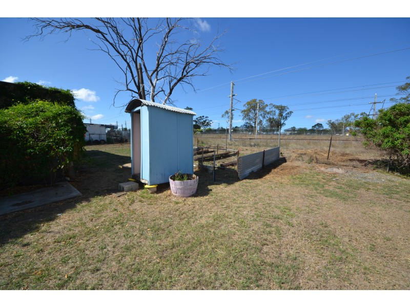 42 High St, Bajool QLD 4699