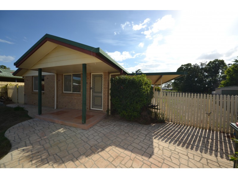 12 Rosewood Ave, Gracemere QLD 4702