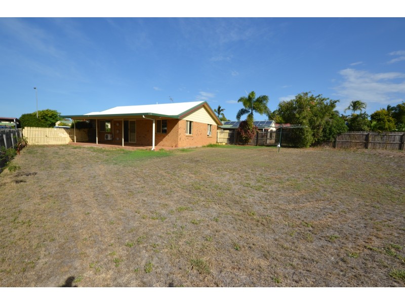 12 Rosewood Ave, Gracemere QLD 4702