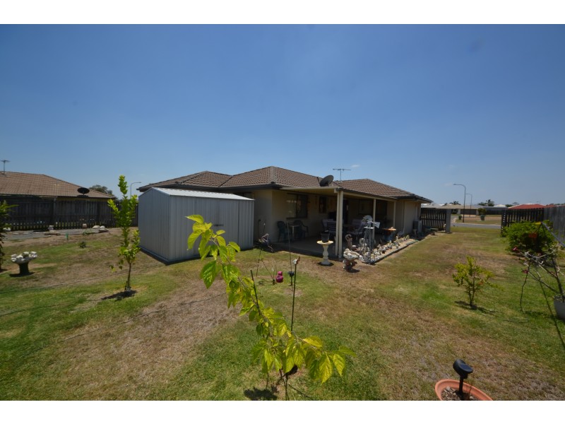 4 Chatterton Bvd, Gracemere QLD 4702
