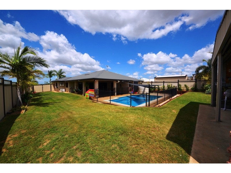 19 Broadhurst Dr, Gracemere QLD 4702