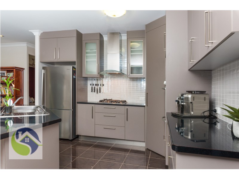 19 Broadhurst Dr, Gracemere QLD 4702