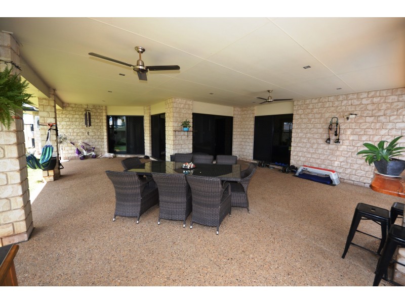 19 Broadhurst Dr, Gracemere QLD 4702