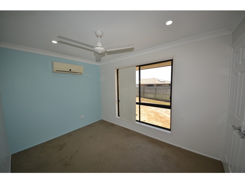 3 Cockatoo Ct, Gracemere QLD 4702
