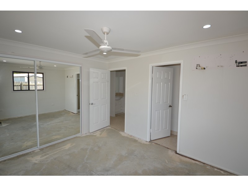 3 Cockatoo Ct, Gracemere QLD 4702
