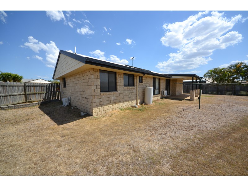 3 Cockatoo Ct, Gracemere QLD 4702