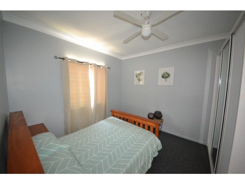 54 Pattison St, Mount Morgan QLD 4714