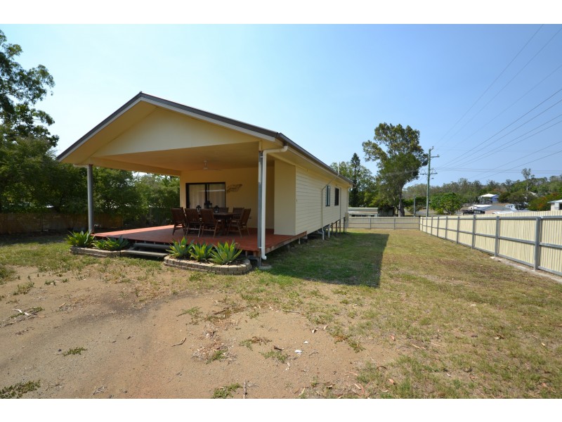 54 Pattison St, Mount Morgan QLD 4714
