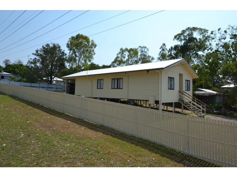 54 Pattison St, Mount Morgan QLD 4714