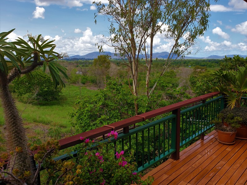 50 Stanley Rd, Gracemere QLD 4702