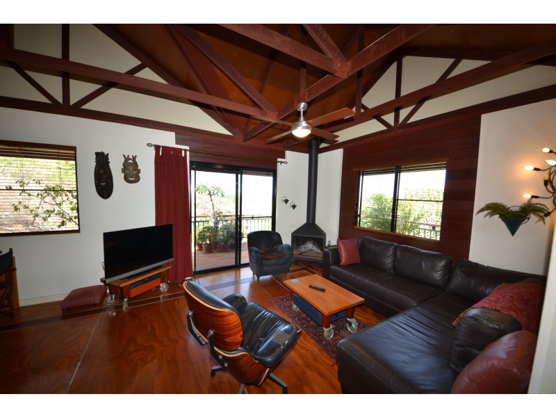 50 Stanley Rd, Gracemere QLD 4702