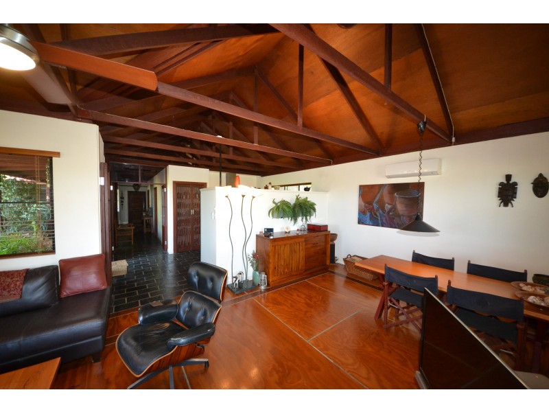 50 Stanley Rd, Gracemere QLD 4702