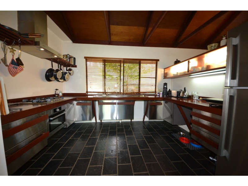 50 Stanley Rd, Gracemere QLD 4702