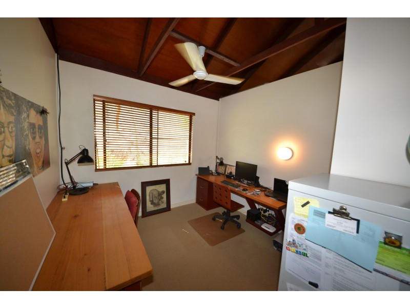 50 Stanley Rd, Gracemere QLD 4702