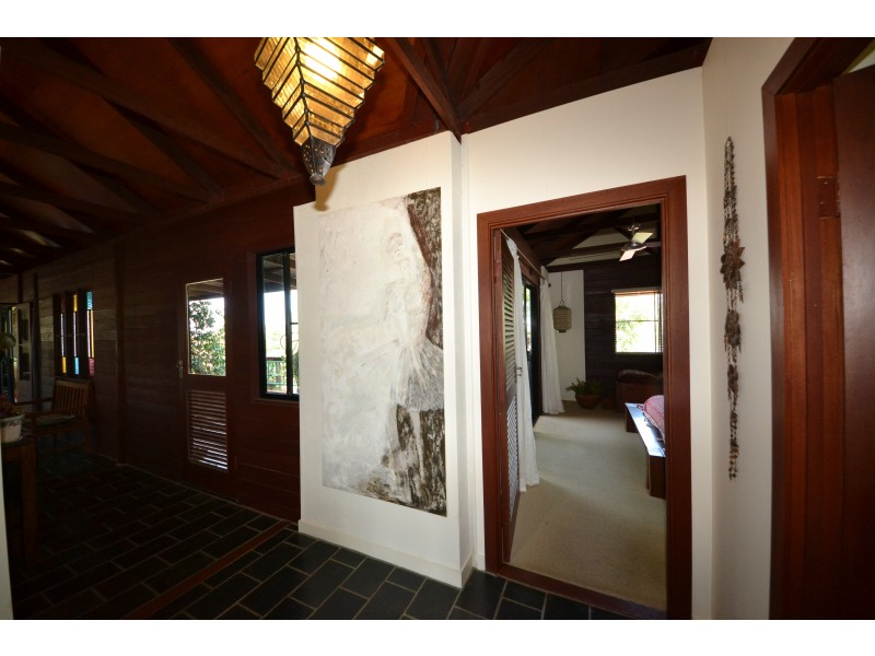 50 Stanley Rd, Gracemere QLD 4702