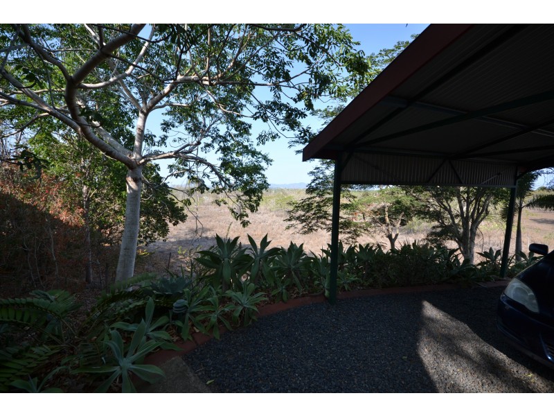 50 Stanley Rd, Gracemere QLD 4702