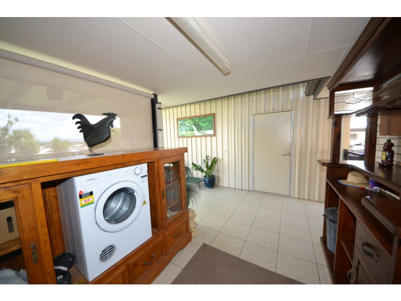 28 Lucas St, Gracemere QLD 4702