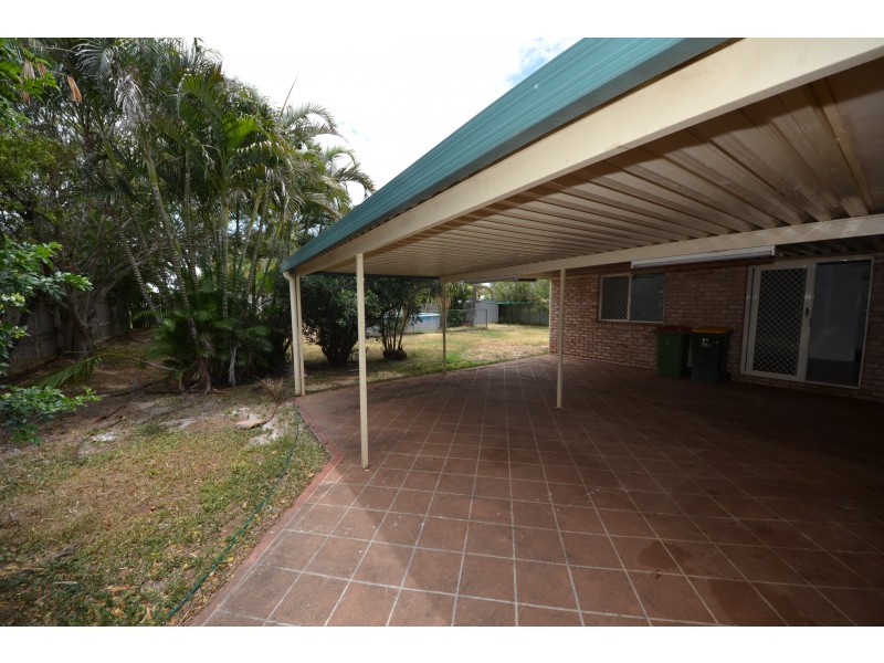 18 Rosewood Ave, Gracemere QLD 4702
