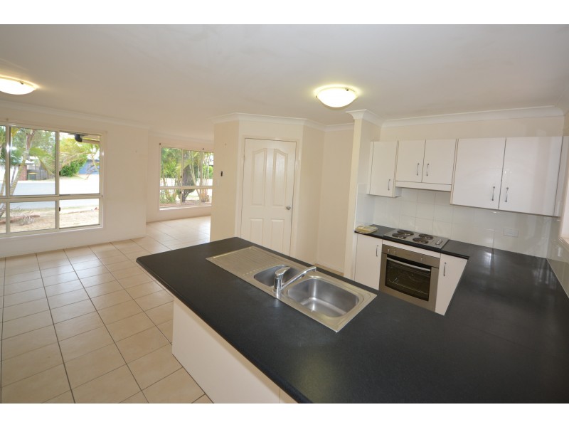 3 Louise Ct, Gracemere QLD 4702
