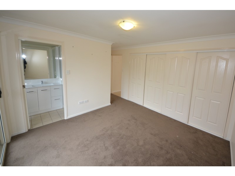 3 Louise Ct, Gracemere QLD 4702