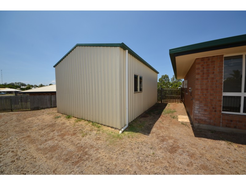 3 Louise Ct, Gracemere QLD 4702