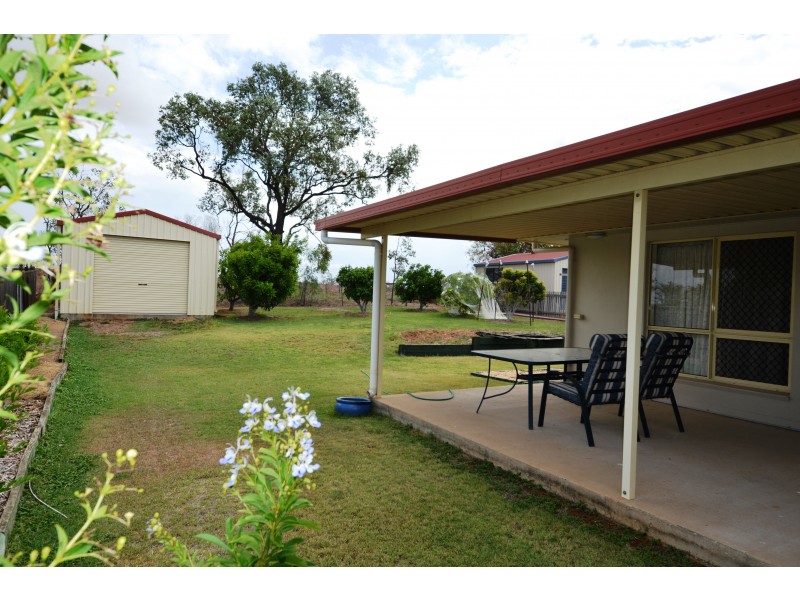18 Zamia Way, Gracemere QLD 4702