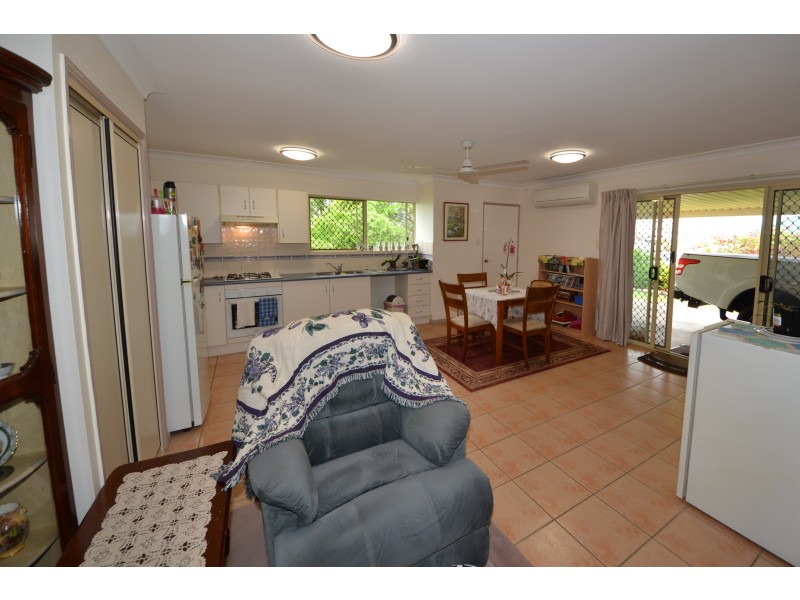 18 Zamia Way, Gracemere QLD 4702
