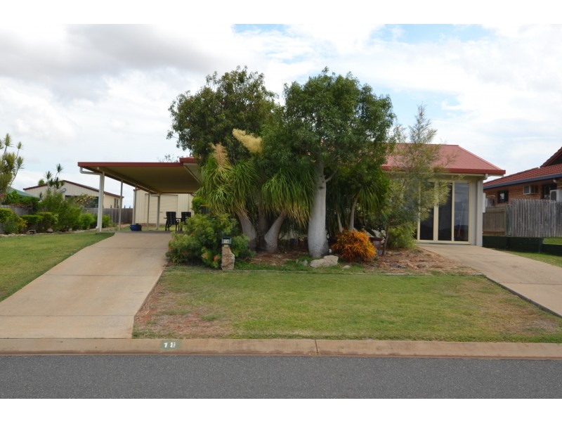 18 Zamia Way, Gracemere QLD 4702